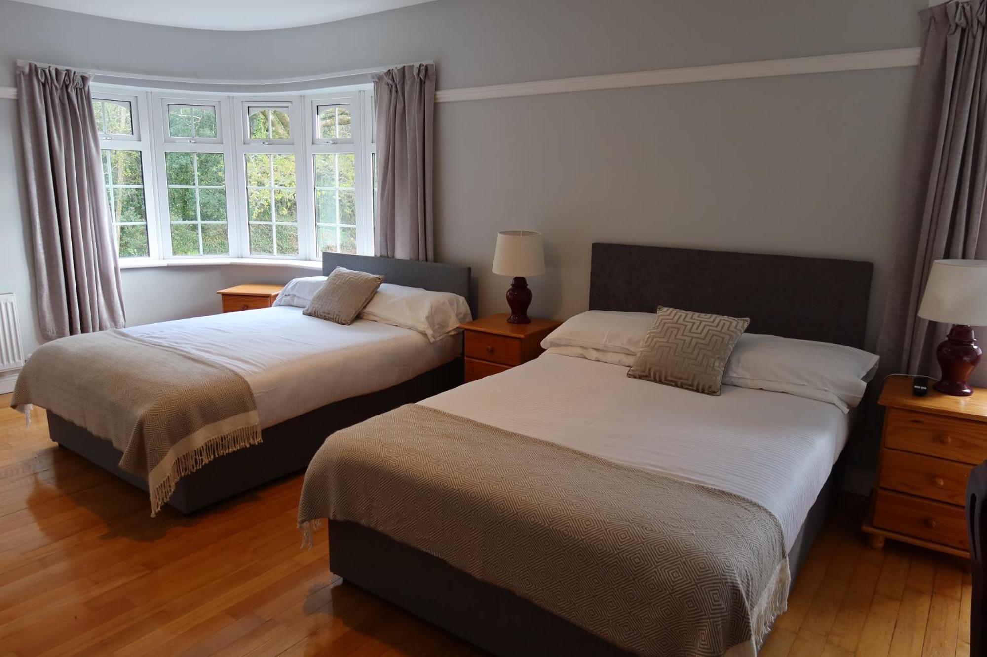 Woodville Lodge Guesthouse Cill Airne Esterno foto
