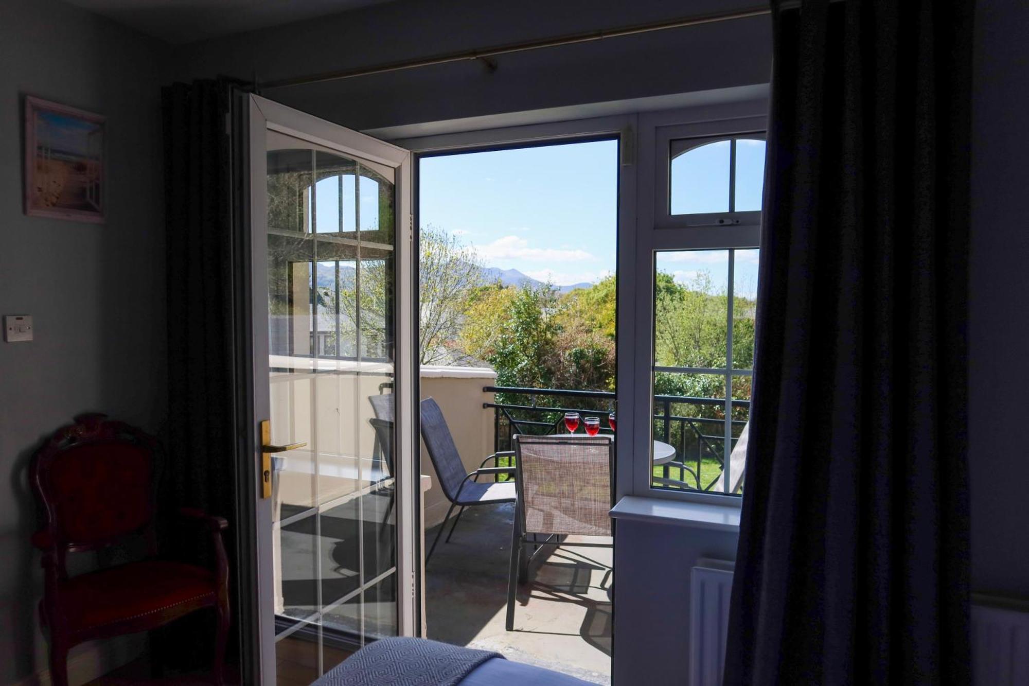 Woodville Lodge Guesthouse Cill Airne Esterno foto