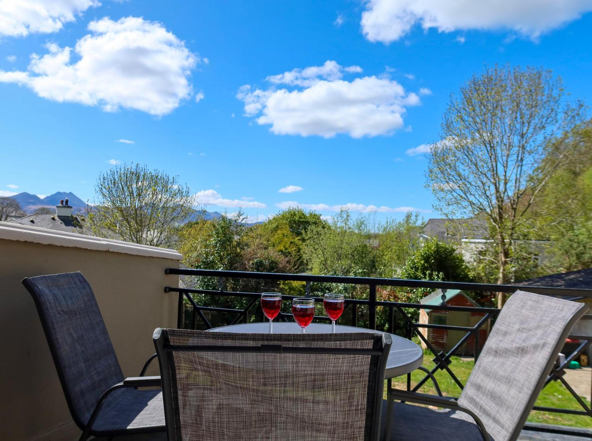 Woodville Lodge Guesthouse Cill Airne Esterno foto