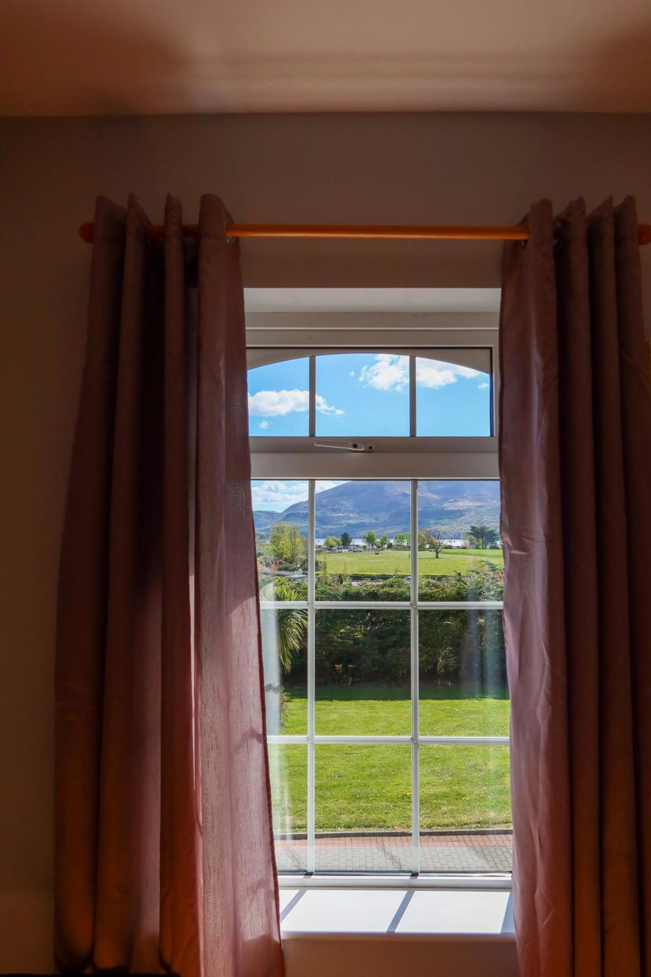 Woodville Lodge Guesthouse Cill Airne Esterno foto