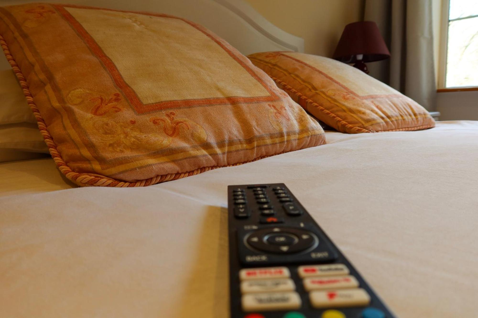 Woodville Lodge Guesthouse Cill Airne Esterno foto