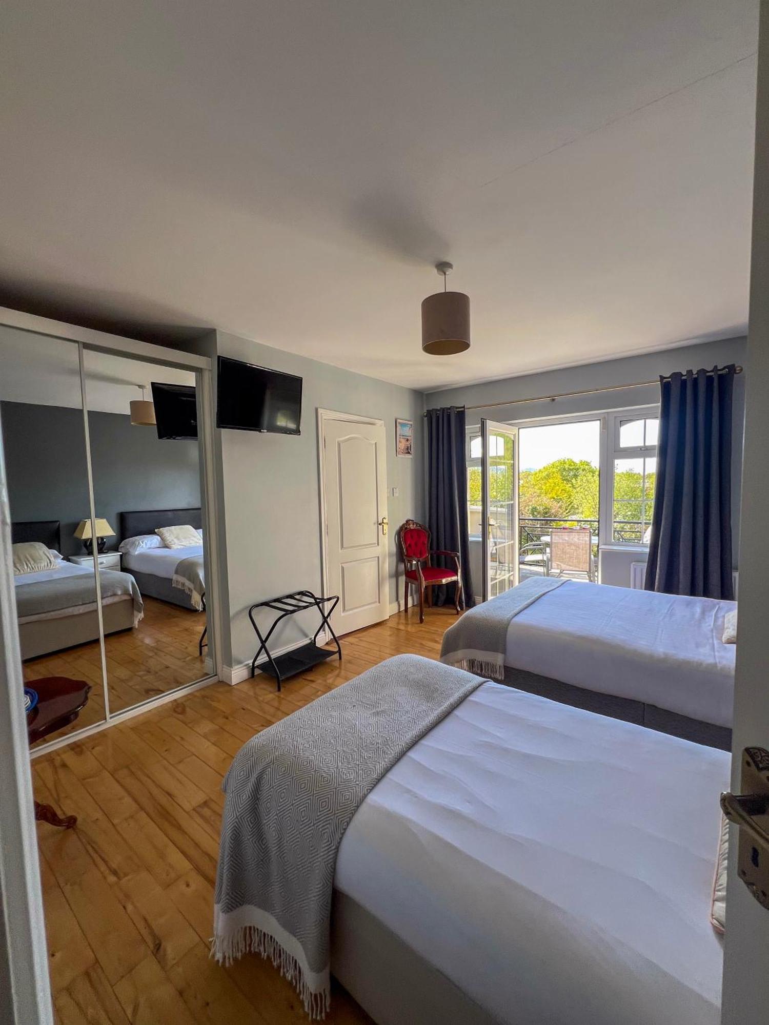 Woodville Lodge Guesthouse Cill Airne Esterno foto