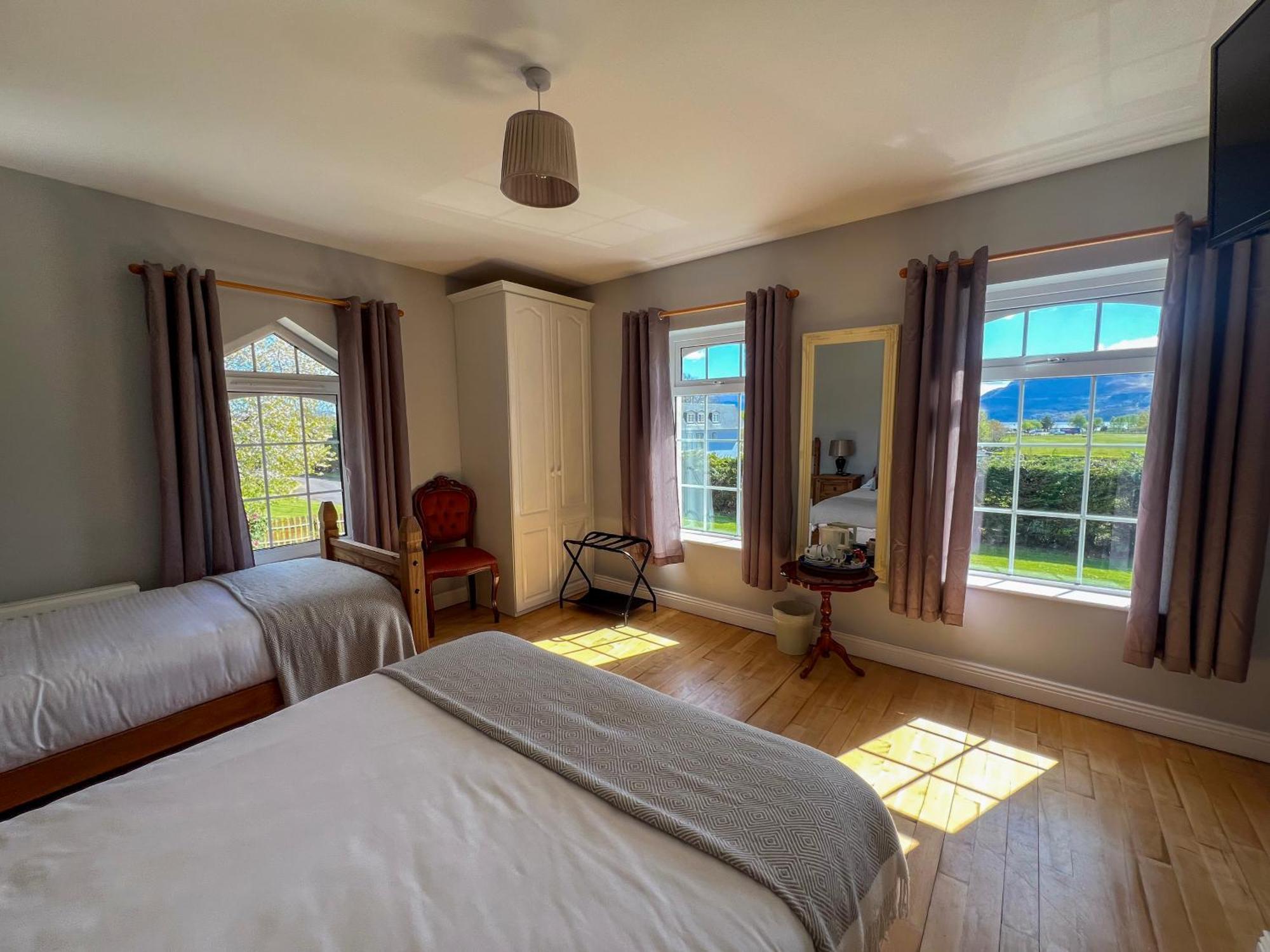 Woodville Lodge Guesthouse Cill Airne Esterno foto